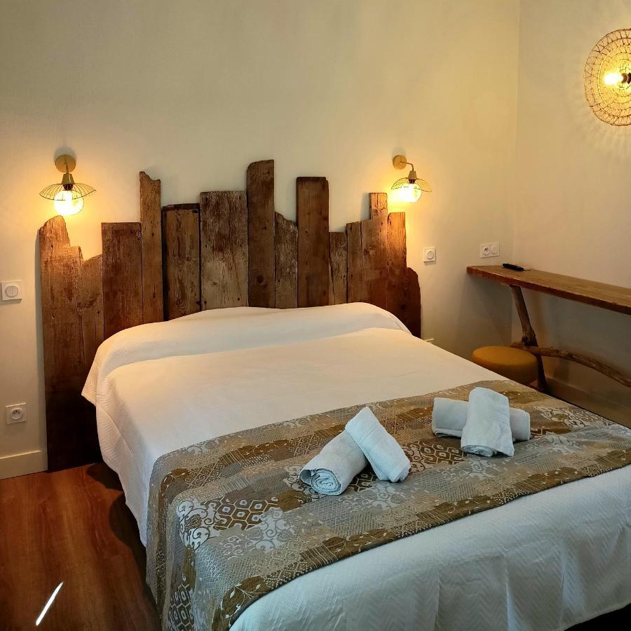 Manade Saint Louis Mas De La Paix Bed & Breakfast Vauvert Bagian luar foto